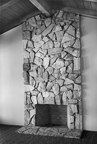 Narrow Rock Fireplace
