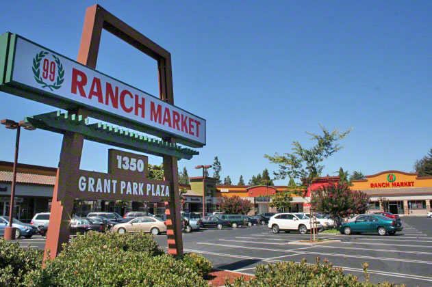 Grant Park Plaza